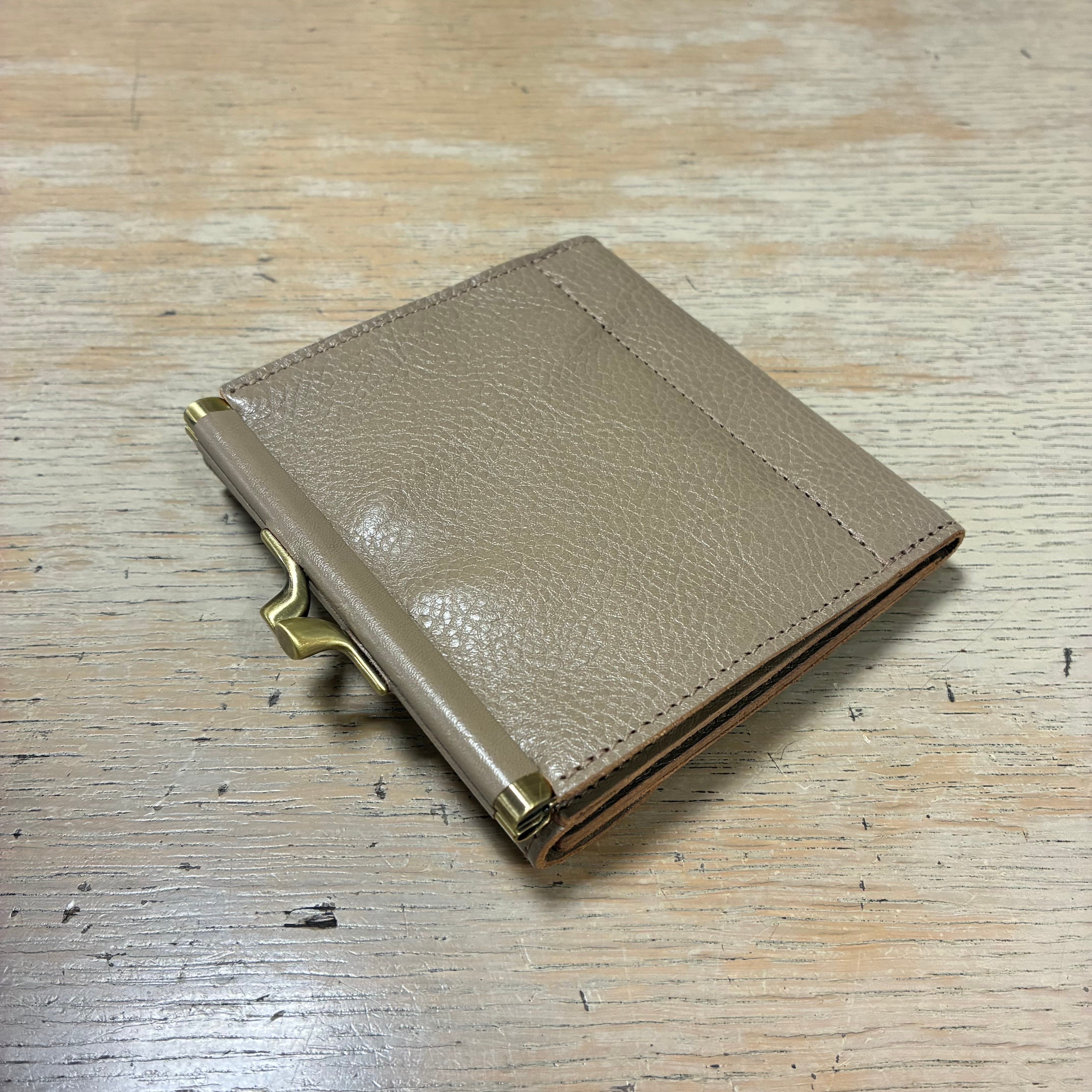 IL BISONTE イルビゾンテ 2つ折りガマ口財布 【411277】(COL グレー