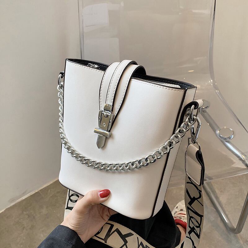 質感の小さなバッグ女性2020人気の新しい流行のファッション大容量メッセンジャーバッグバージョンの野生のバケットバッグ Tiancai_Wing_Bag0892178