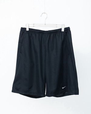 "NIKE" mesh wide short trousers