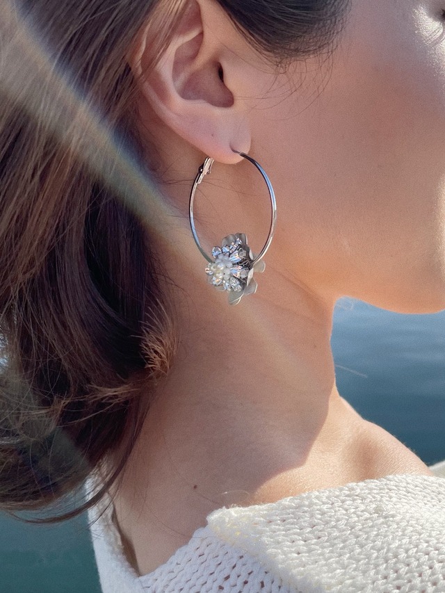 reversible flower hoop crystal