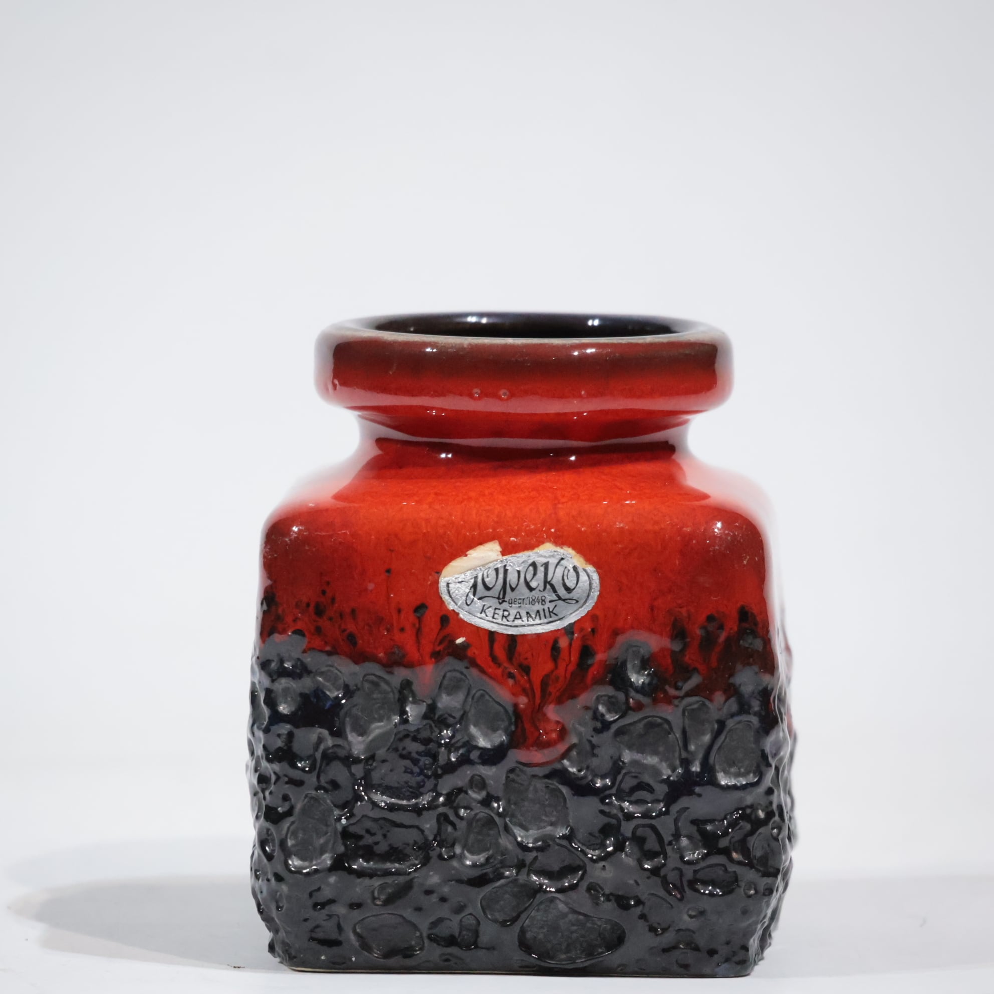 Jopeko | Fat Lava & German Art Pottery