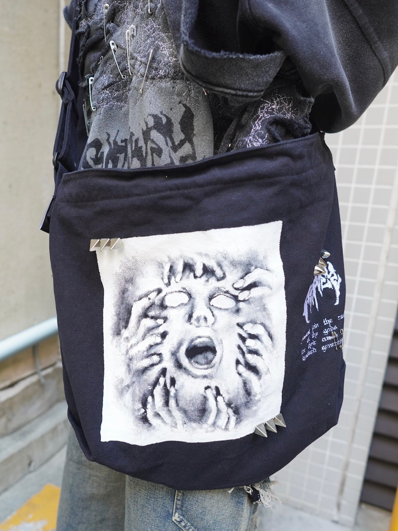 【RUPTIVEY】painted bag"弔已"