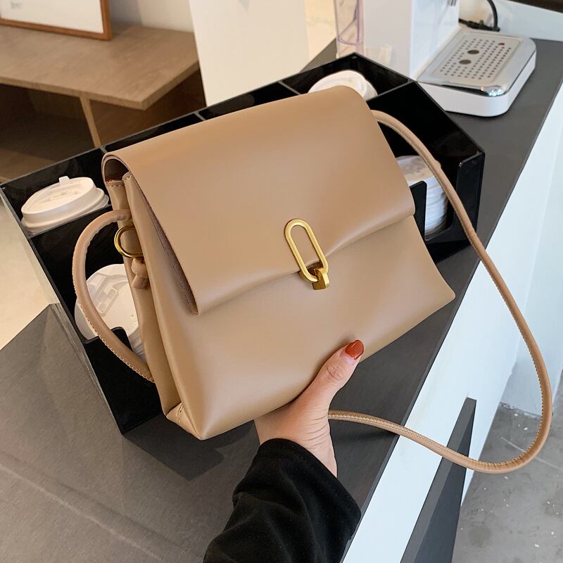 スタンダードオータムウィンター レトロ 秋物 冬物 スクウェア メッセンジャーバッグ 手作りハンドバック18656701624