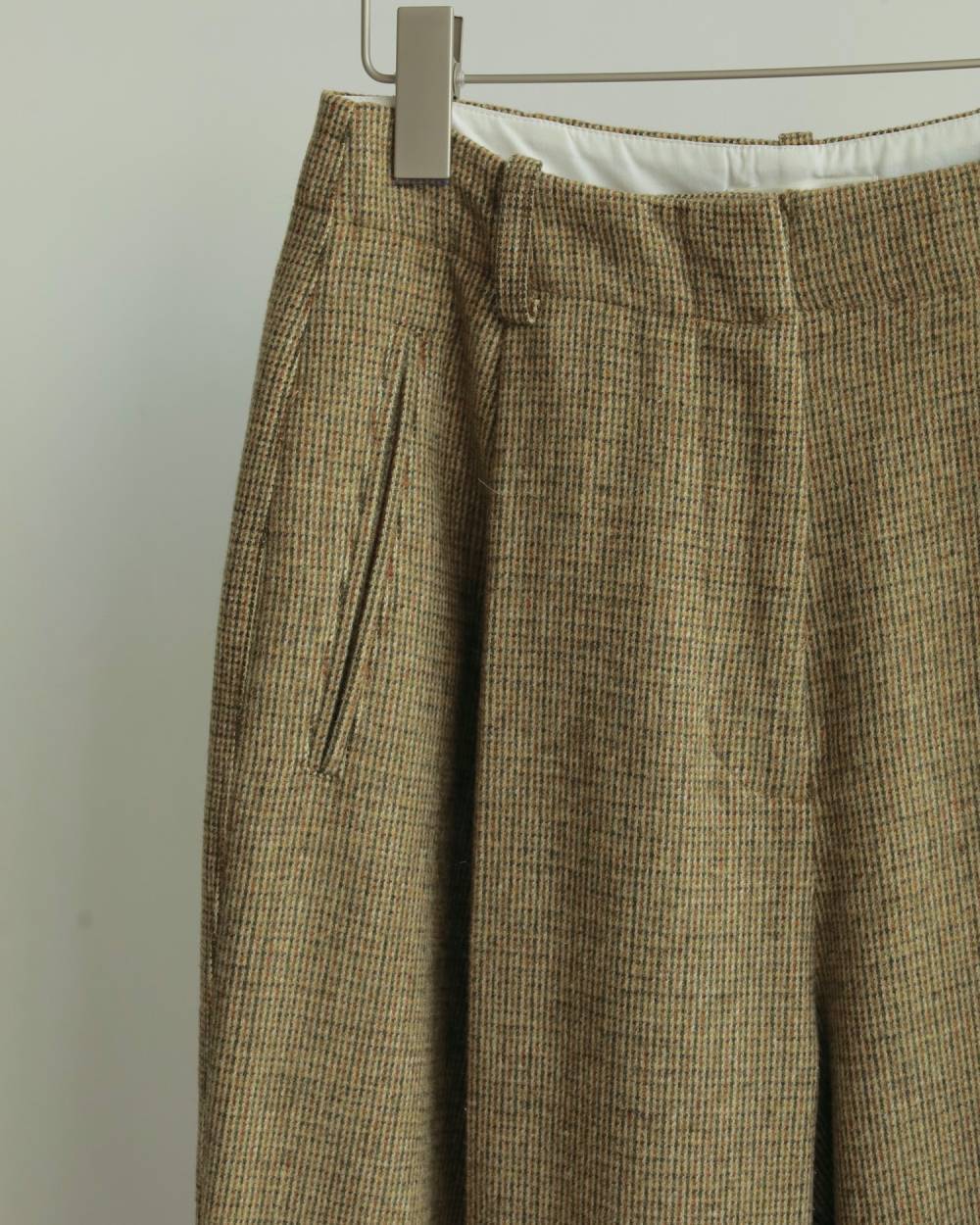 anuke 】Check Tuck Pants | valance 福井｜レディース セレクト