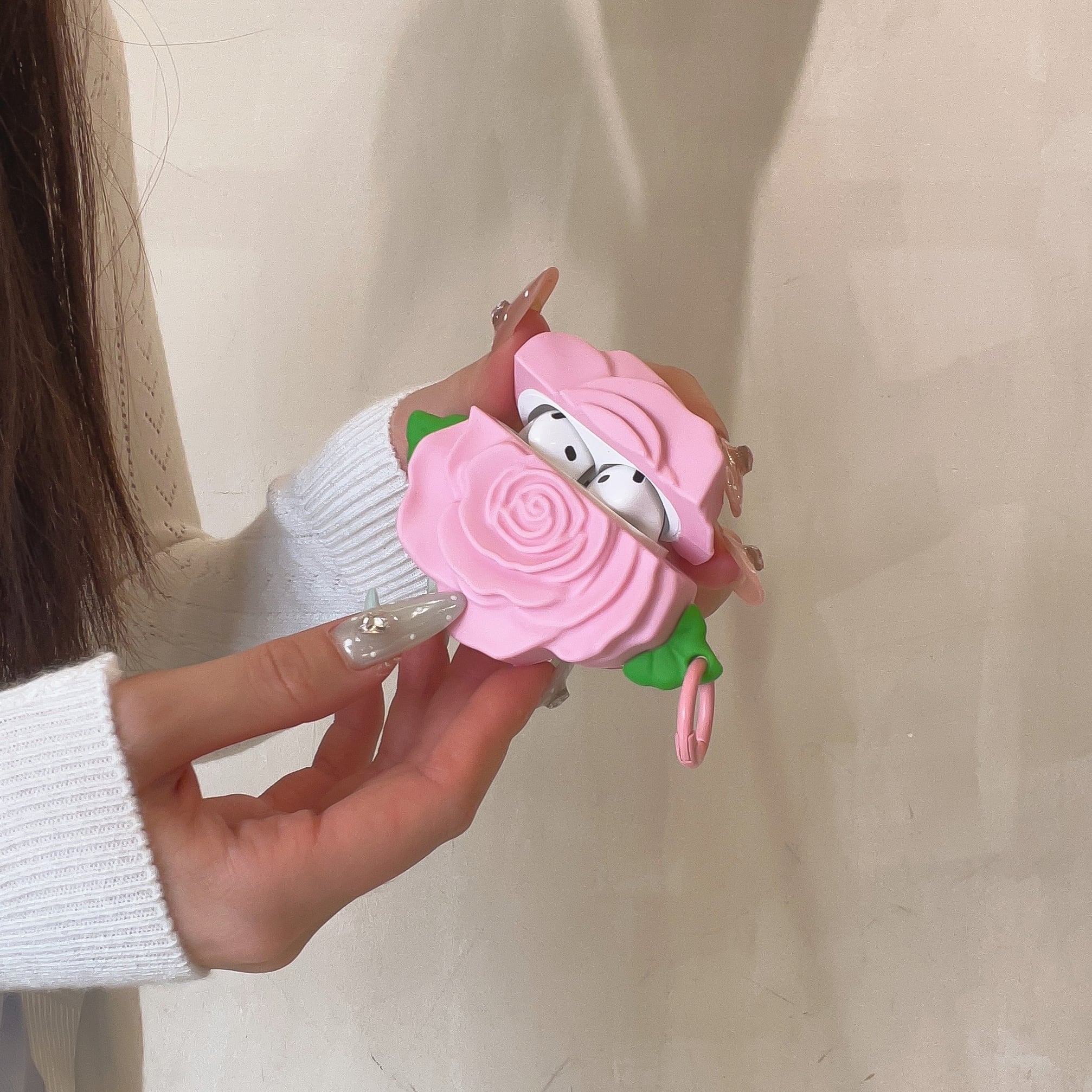 最新 AirPods Pro3 / AirPods5/4対応 ピンクローズ AirPodsケース