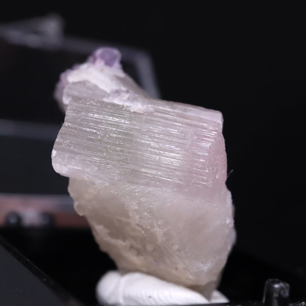 トルマリン 母岩 クォーツ 電気石 194,4g T602 鉱物　天然石　原石 1c4d10a3b67cf8d0414720010a389a