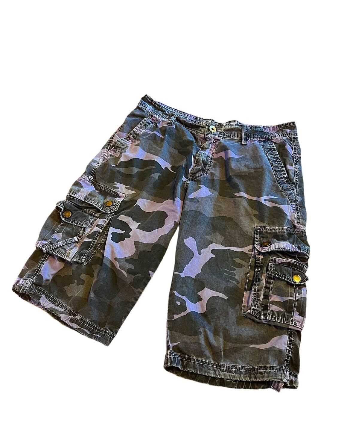 美品00s OLD NIKE W32 迷彩ミリタリーカーゴショーツ 極太Y2K 美品00s OLD NIKE W32 迷彩ミリタリーカーゴショーツ 極太Y2K