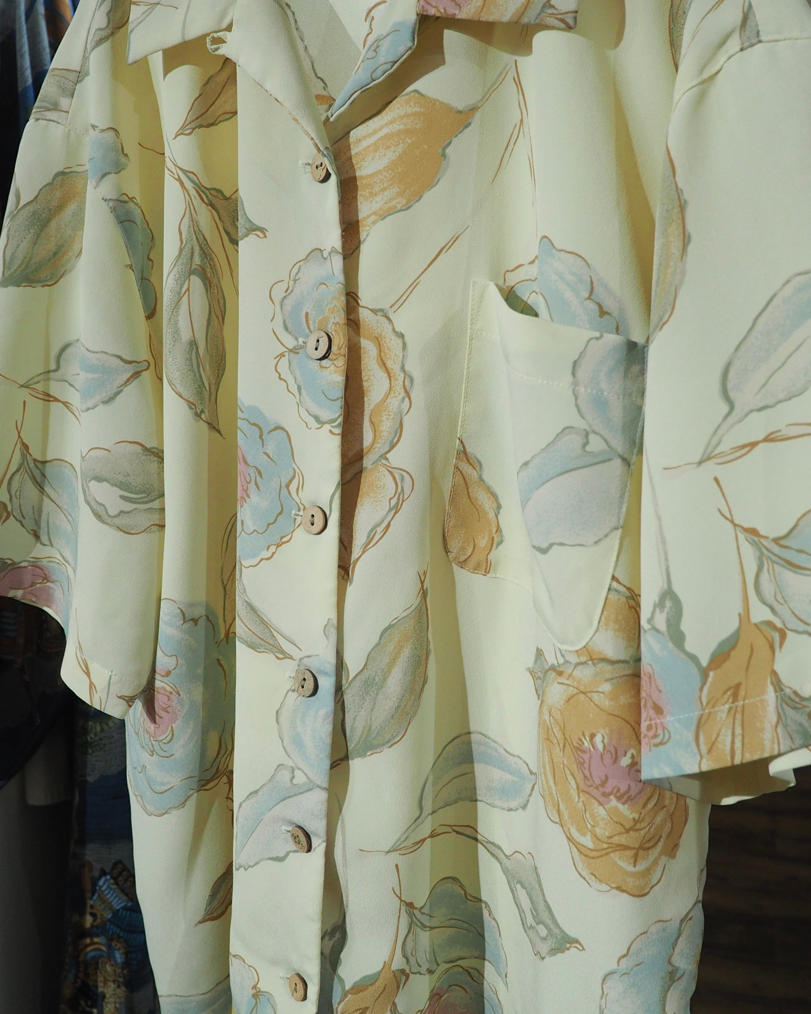 1980s Pale tone Flower printed vintage Open collar SS shirt