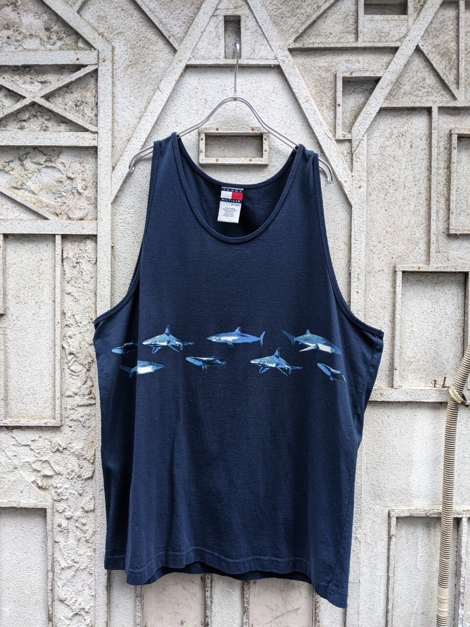 TOMMY HILFIGER" shark both side print tank top | 深緑オンライン