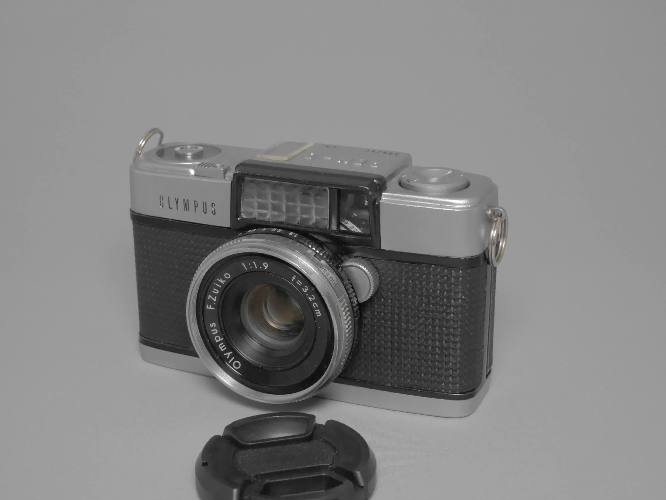 OLYMPUS PEN-D【中古並品 ハーフカメラ 整備済 送料込】 | カメラの