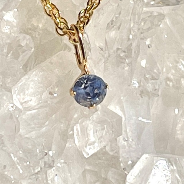 【超美石】サファイア　　18金　ペンダントトップ　1017