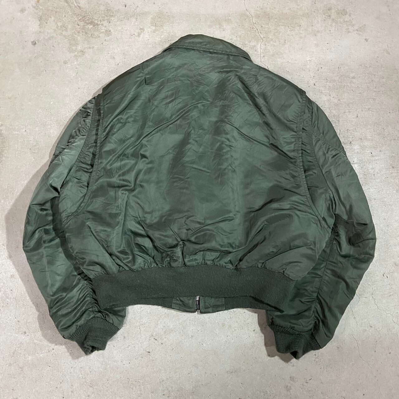USA製 CPW-45 米軍 U.S.AIR FORCE フライトジャケット メンズXL USA製 CPW-45 米軍 U.S.AIR FORCE フライトジャケット メンズXL