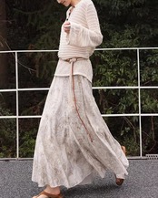 Long Sleeve V-Neck Knit Pullover     L0048