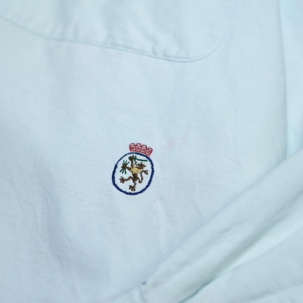 TOMMY HILFIGER 3点留め button down shirt light blue