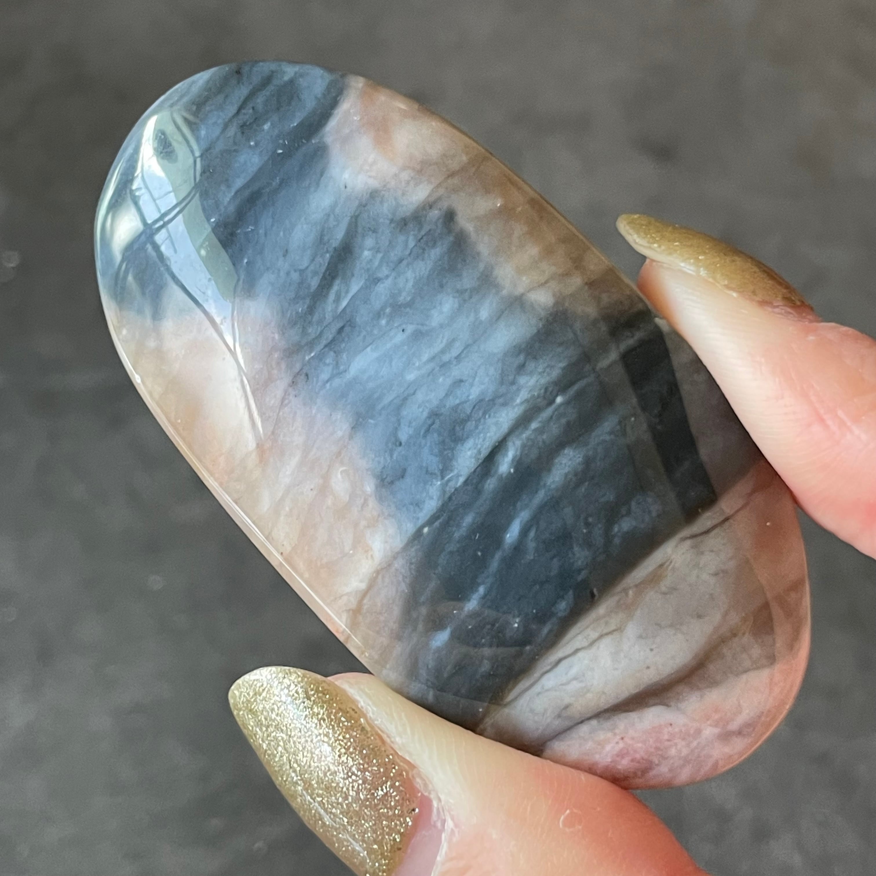 セレスタイト 卵型33◇ Celestite ◇天然石・鉱物・パワーストーン