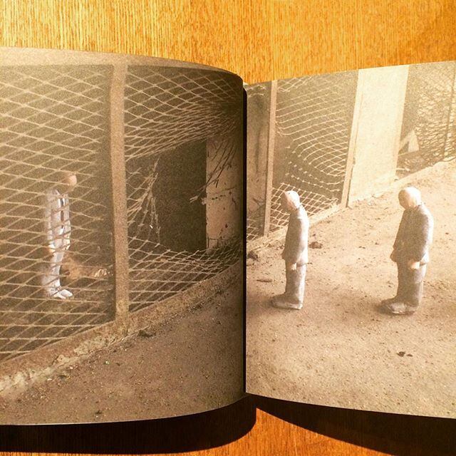 作品集「Cement Eclipses: Small Interventions in the Big City／Isaac Cordal」 - 画像3