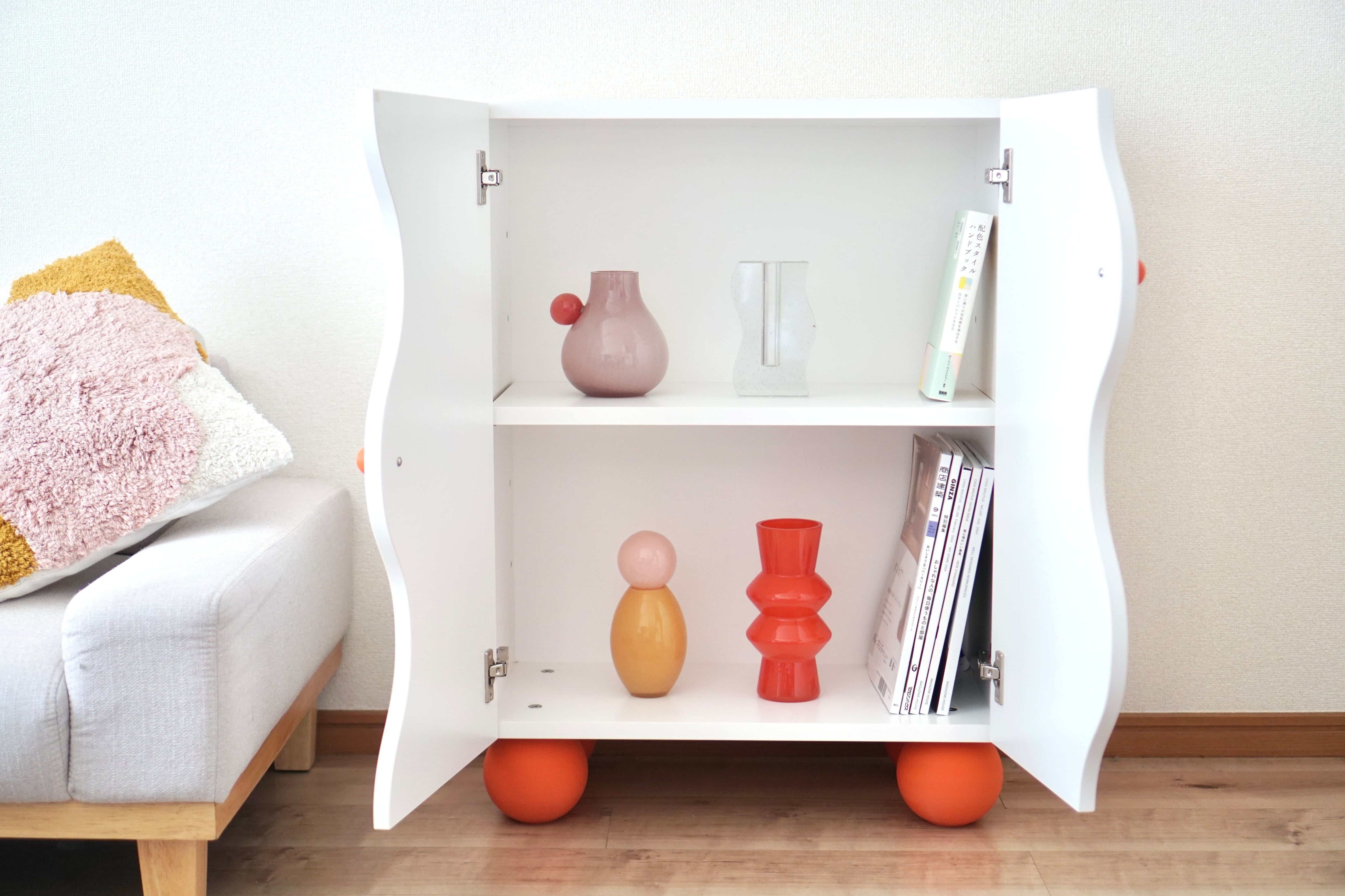 wave door cabinet | COMOCO