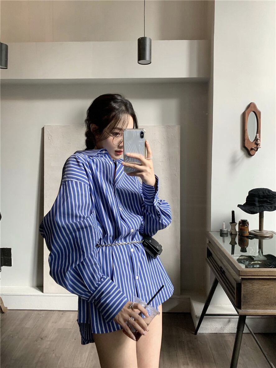 ブルーストライプホルターシャツレディース秋ルーズ長袖シャツデザインニッチミドル丈トップ ブラックストロベリース15121419302