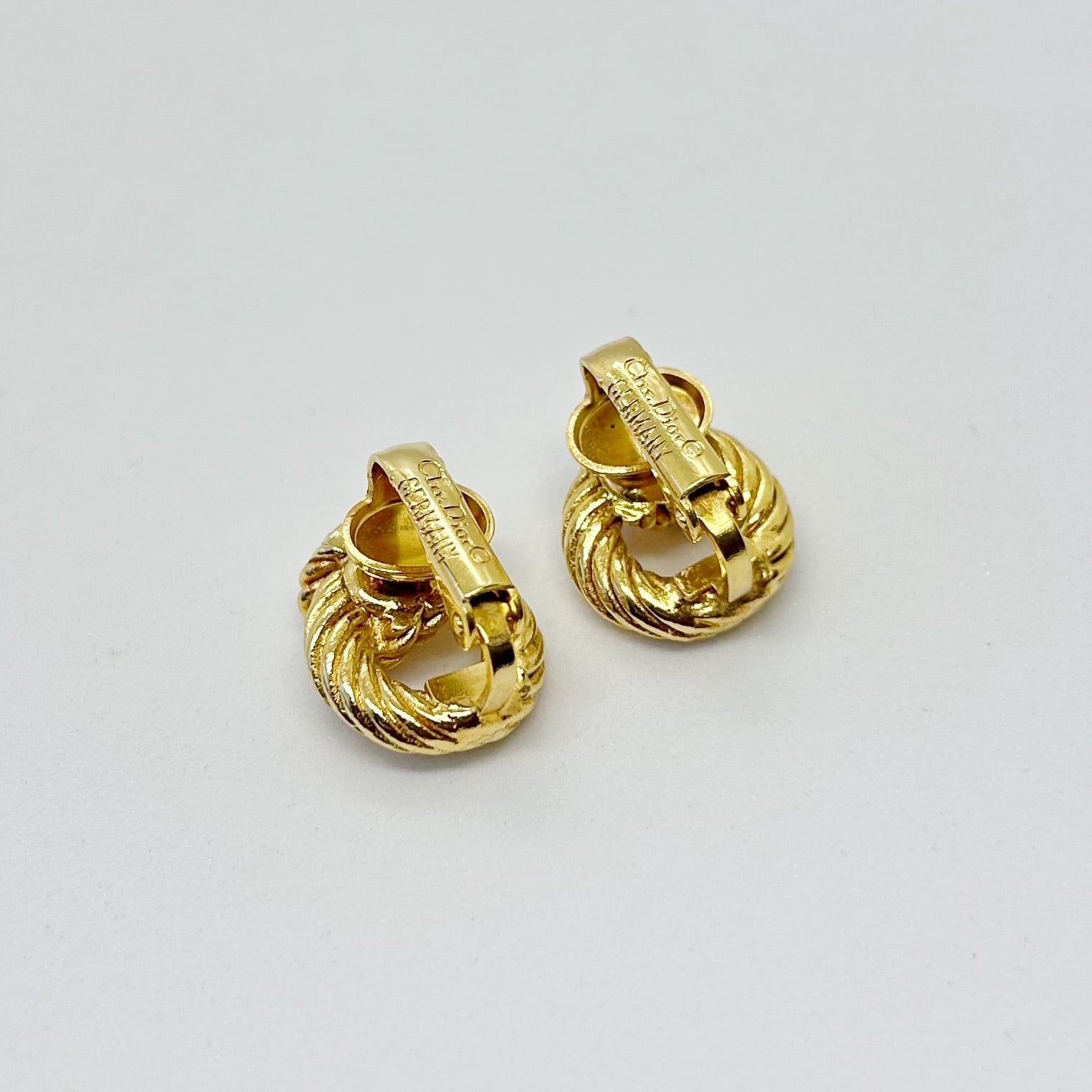 E5575】Christian Dior twist design earrings/クリスチャンディオール