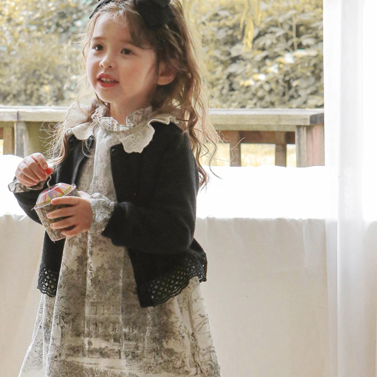 春レース絵柄ワンピース2色