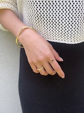 エフォートレスカーブバングル