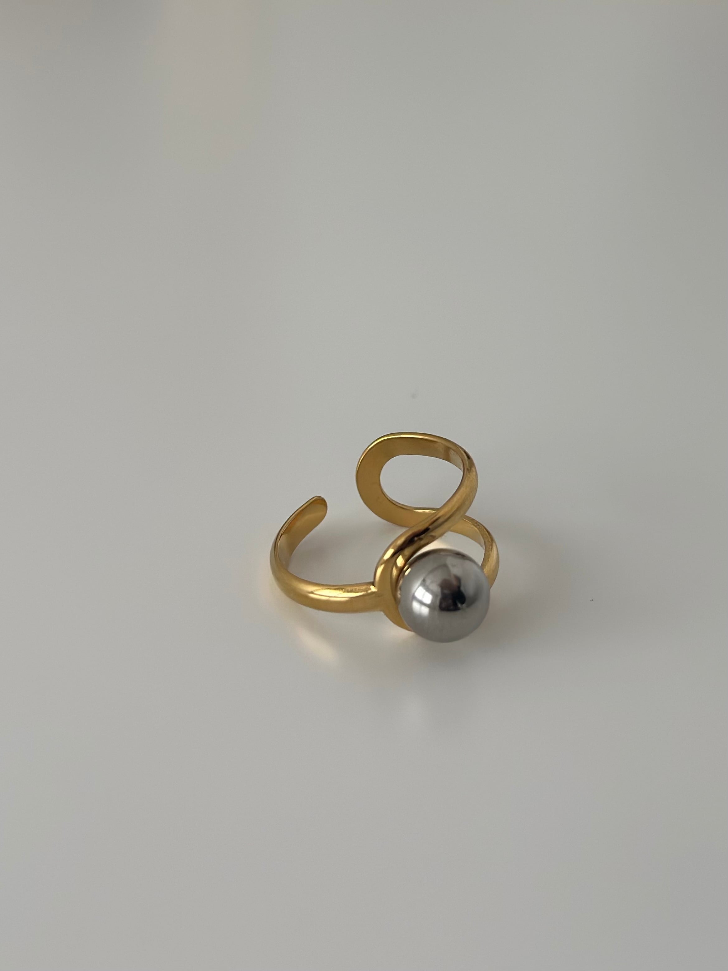Ring | none