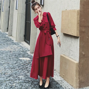 【送料無料】 ロングワンピ 2色 マキシ 長袖 Vネック Aライン フレア リボンベルト 薄手生地 エレガント 可愛い 大人可愛い きれいめ シンプル カジュアル シック コンサバ 華やか 大人 上品 おしゃれ お洒落 レトロ 主役級 こなれ感 高見え ガーリー 無地 秋 冬 レディース 女性用 ママ 20代 30代 40代 デート お出かけ 女子会 お呼ばれ 休日 お茶会 授業参観 普段使い ファッション コーデ スタイル 楽ちん 体型カバー 定番 着痩せ 垢抜け ブラック レッド モノトーン