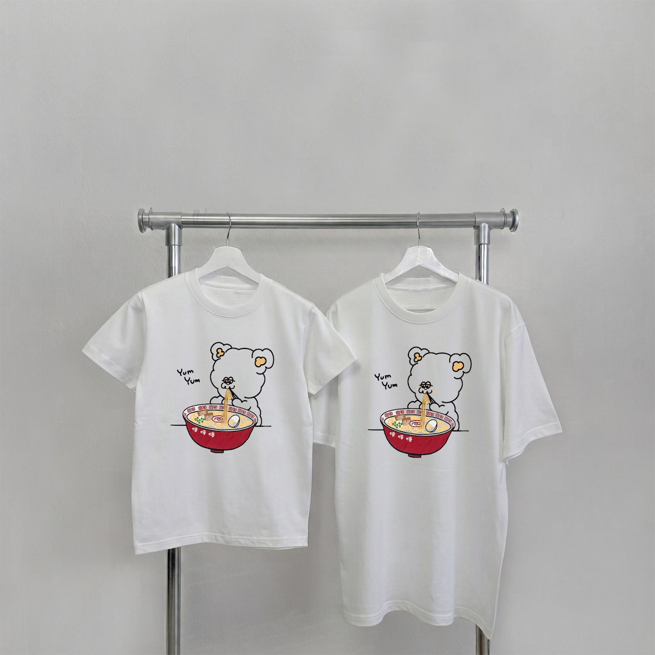 【KIDS】150サイズ【Yum! Yum! ラーメン大好き！】Hoooさん フリンジ刺繍 ラーメンTシャツ 親子コーデ対応 - 2