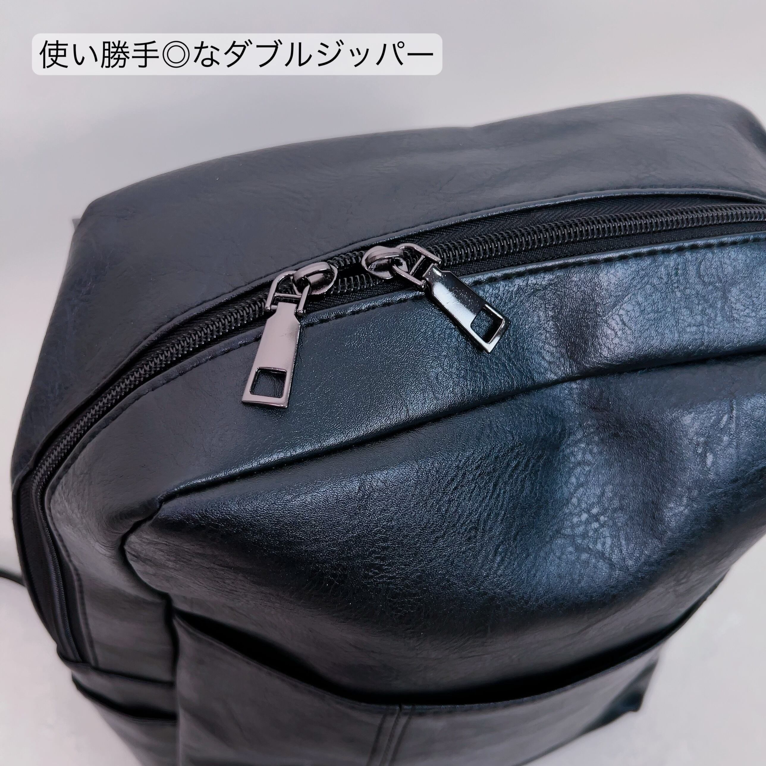 NieR 7POCKET PUレザー大容量BACKPACK