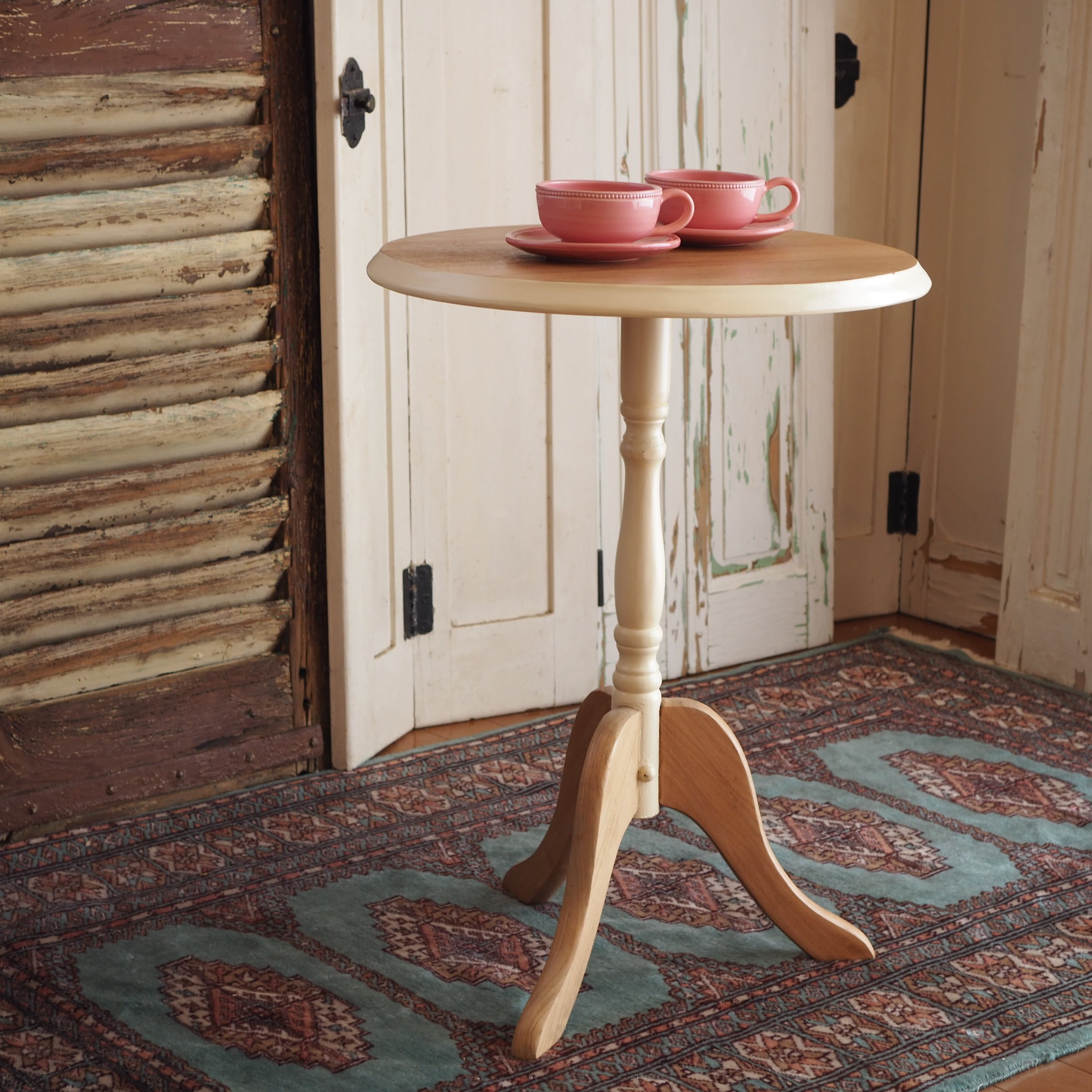 アンティークラウンドテーブル【Relooking】