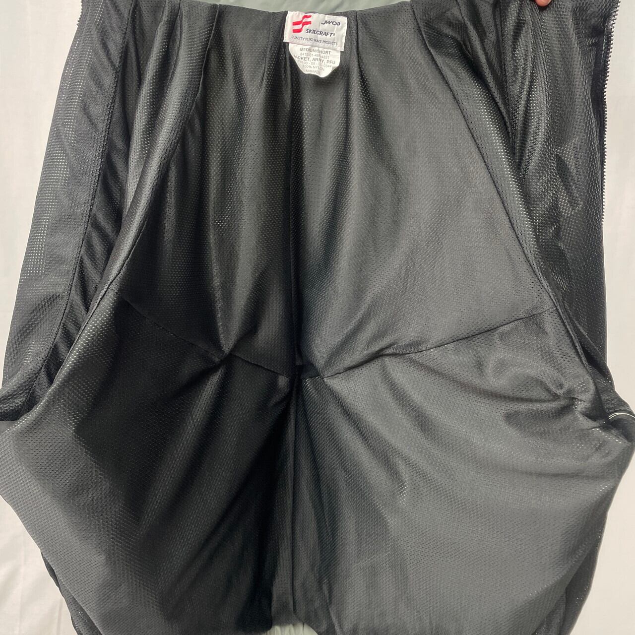 00年代 U.S.ARMY 米軍実品 PFU ミリタリー ナイロンジャケット MEDIUM