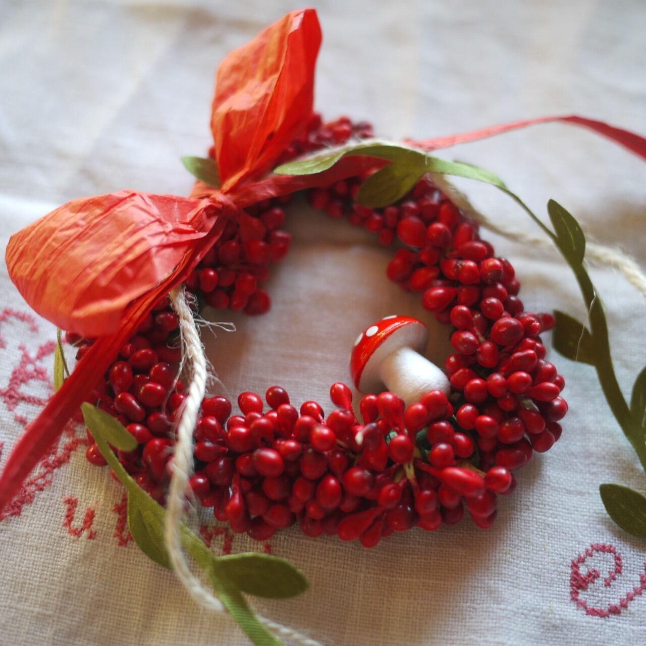 ハートクランツ 赤い実 クリスマス飾りキット ドイツ