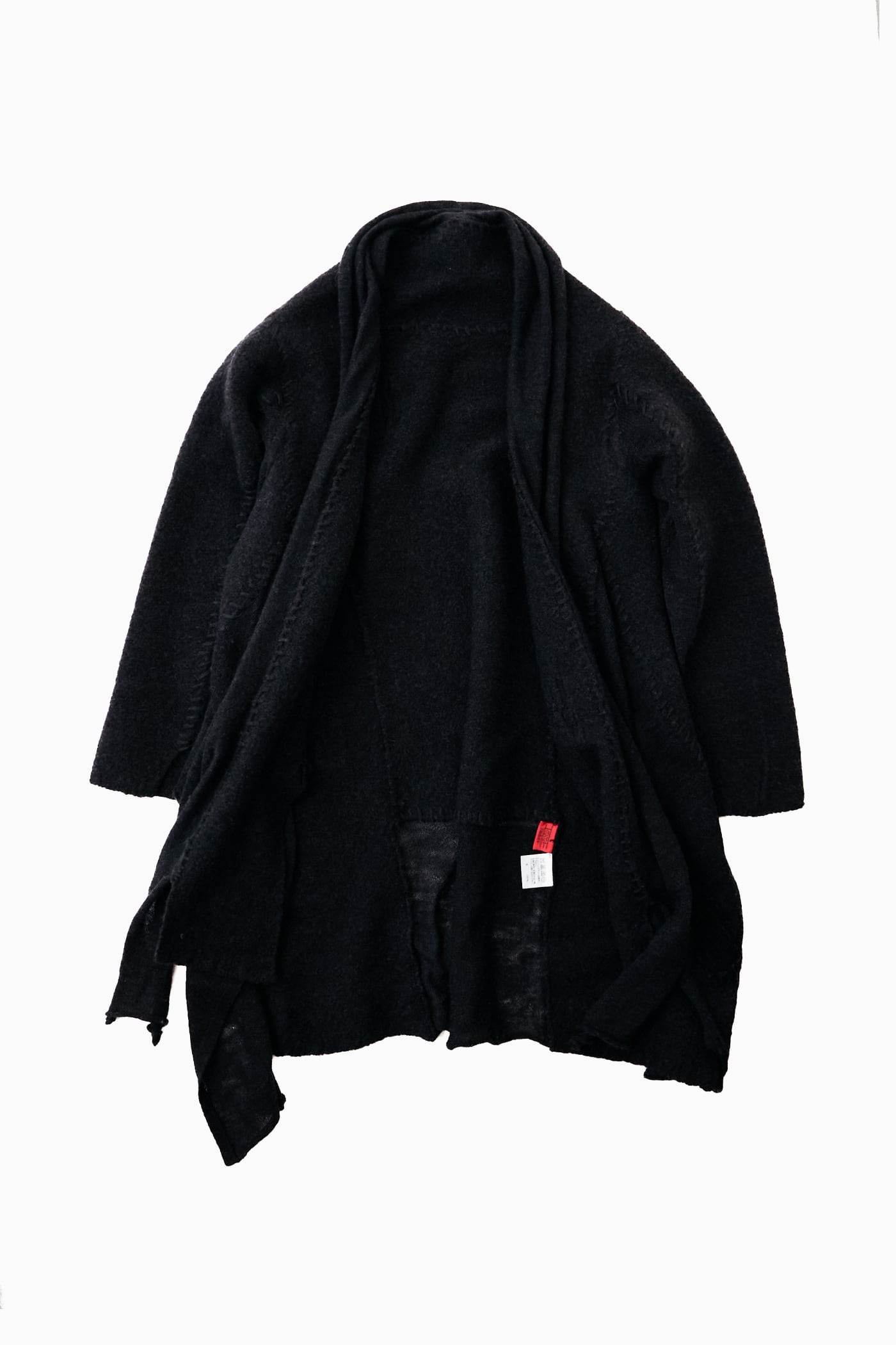 ISSEY MIYAKE | Reben｜デザインという文脈が、暮らしを再定義する
