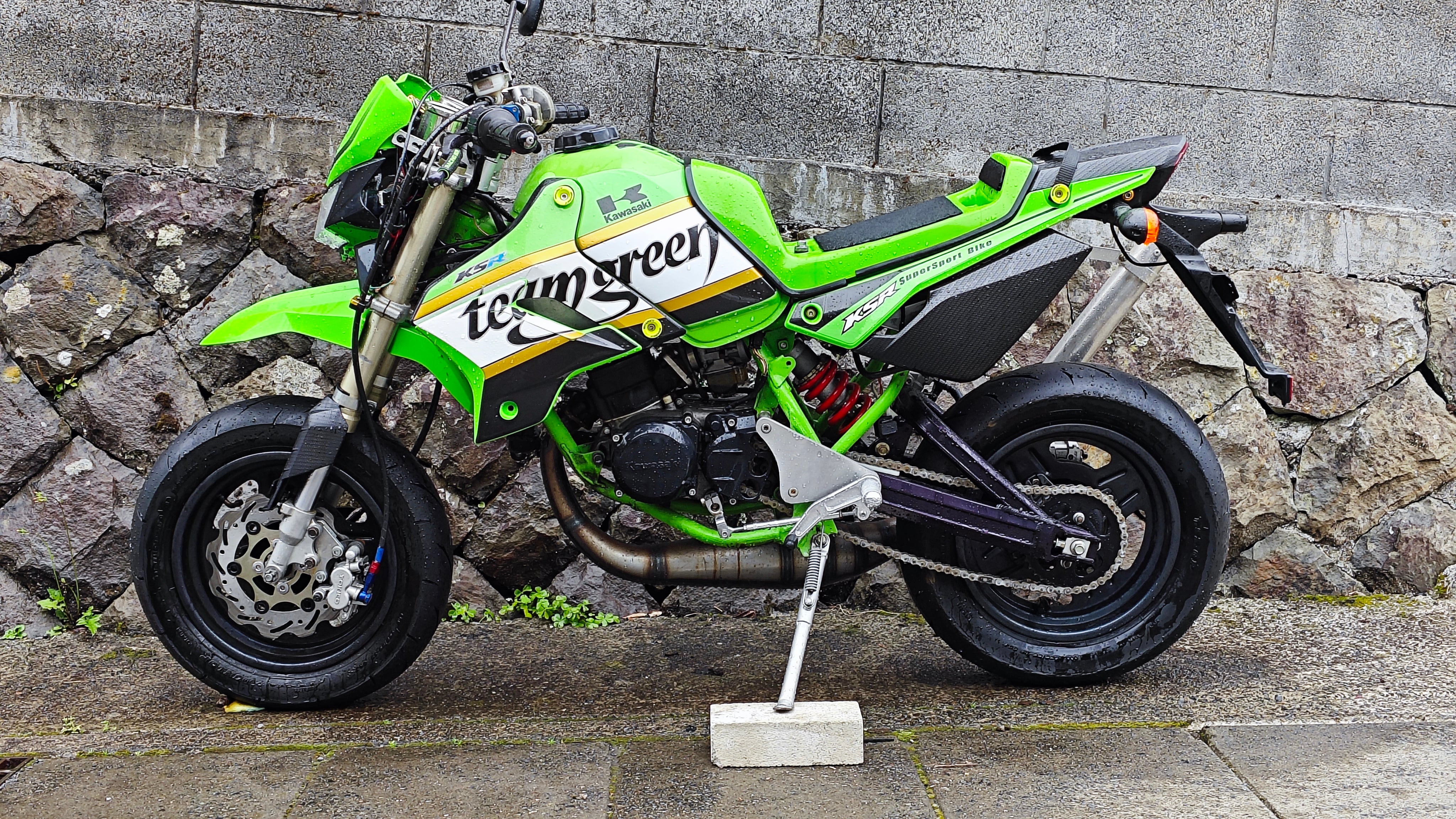 ワンオフ Zレーシング製 KSR2用 アルミ製オイルタンク、カスタム製作