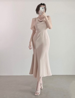 シャロンワンピース