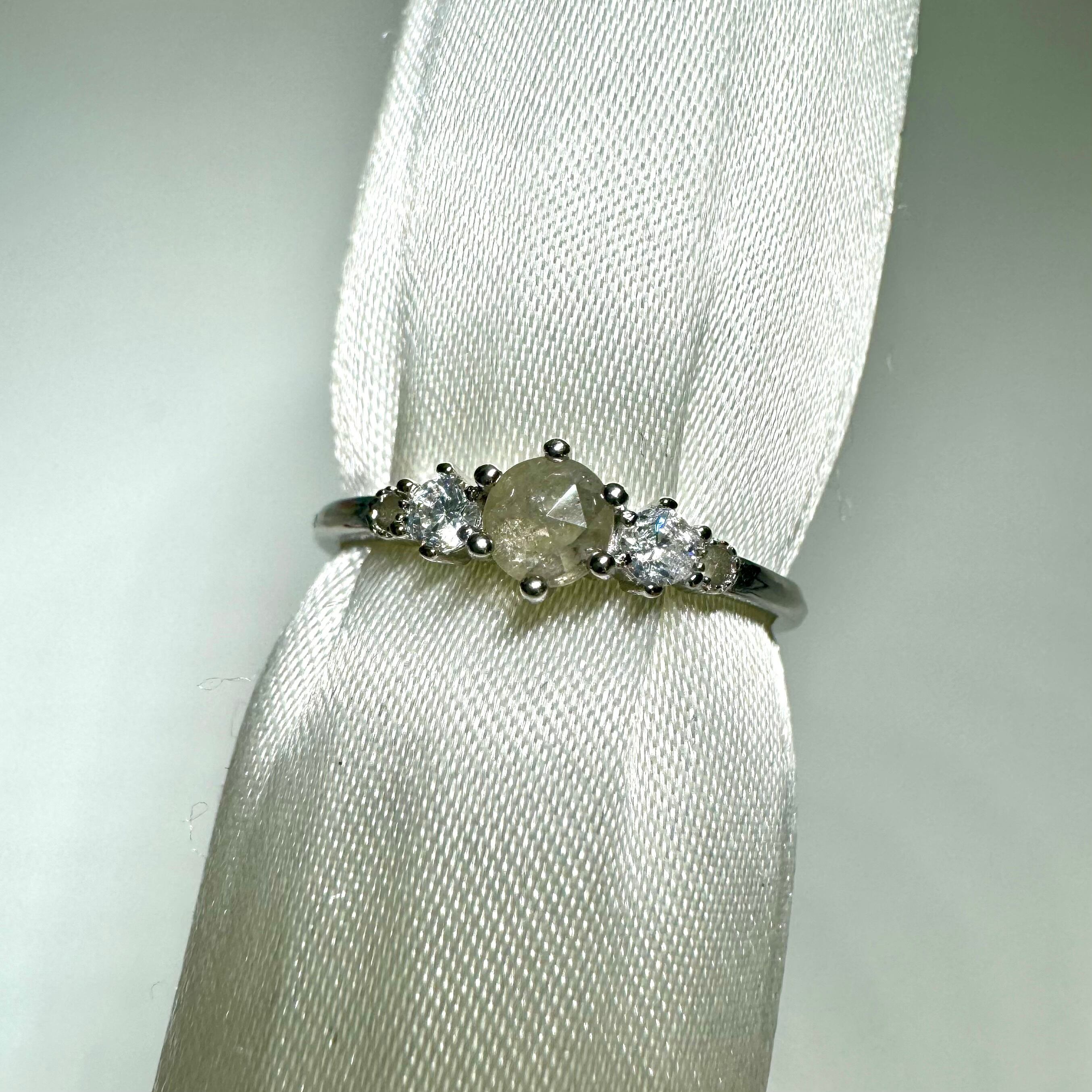 プラいちRing♦︎ローズカットダイヤ ♦︎