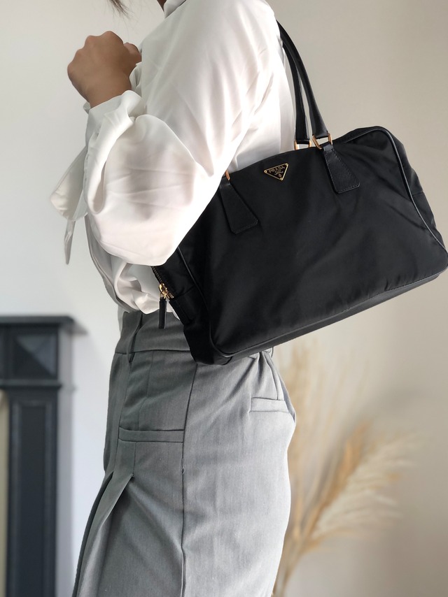 PRADA プラダ ハンドバッグ ブラック トライアングルロゴ ナイロン ミニボストン vintage ヴィンテージ オールド jgrnxc