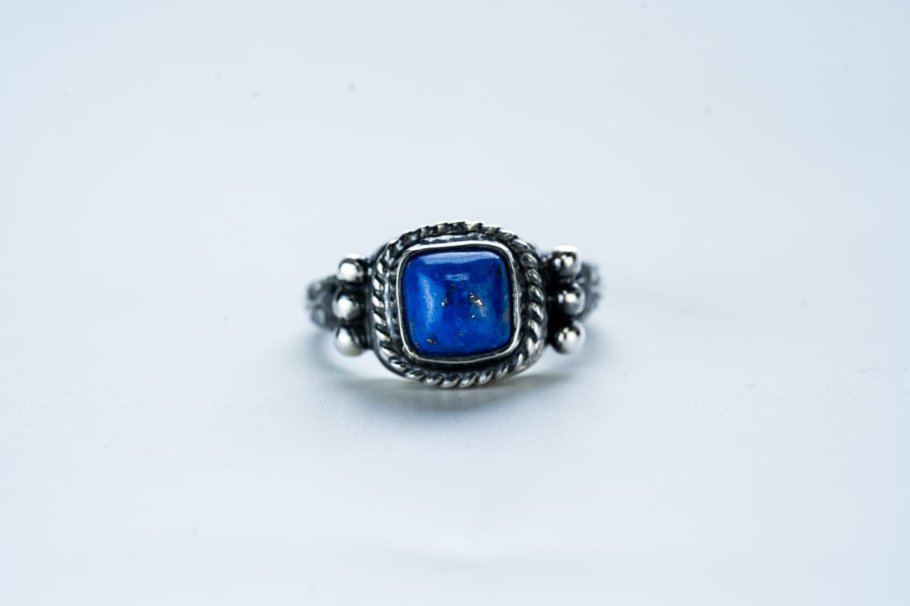 R-099 Native square signet ring (lapis lazuli) | WAKAN R-099 Native square signet ring (lapis lazuli) | WAKAN