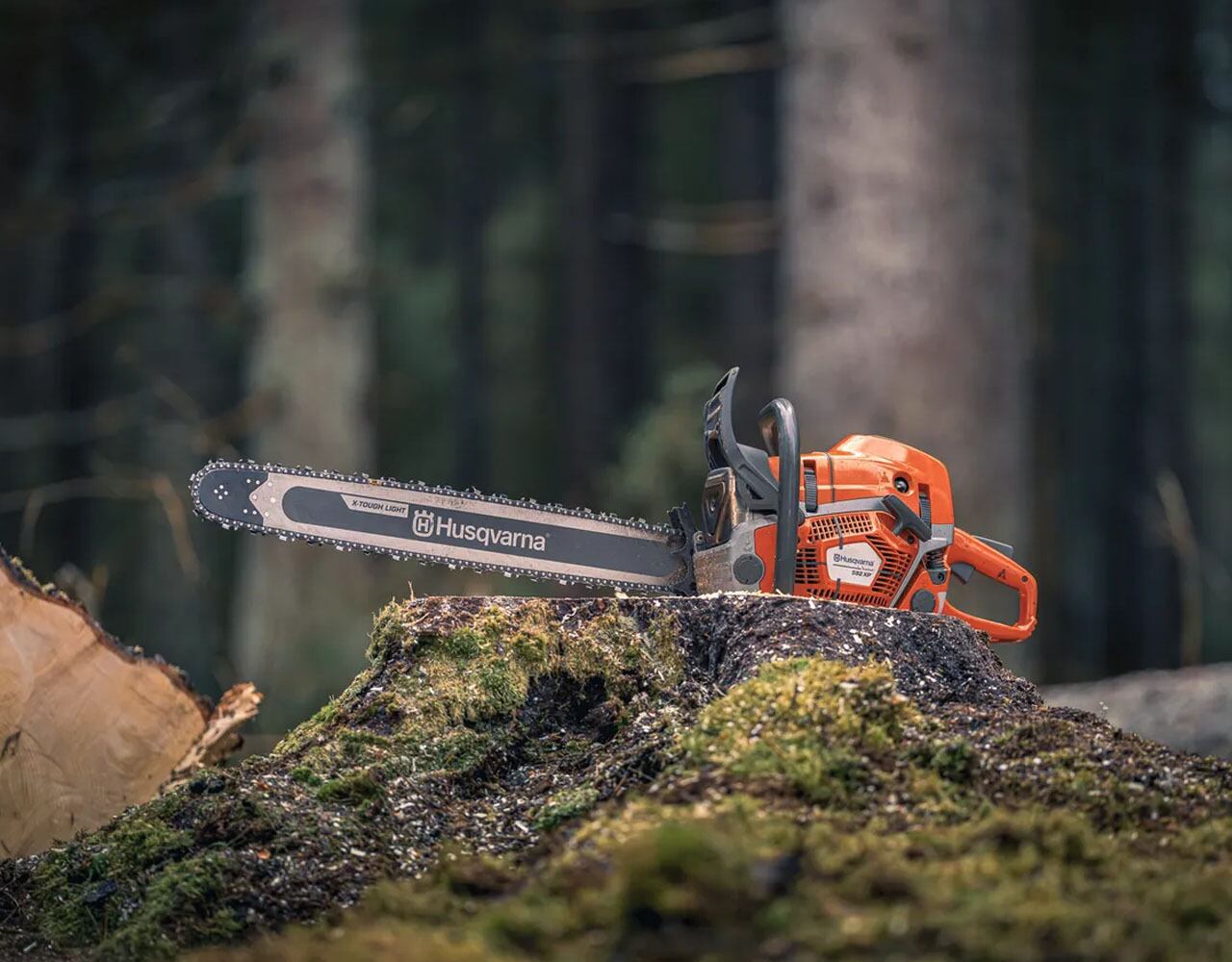 Husqvarna プロ用機種 ハスクバーナ エンジンチェーンソー 560XP 