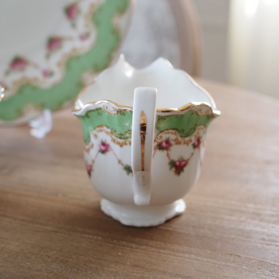 英国ロイヤルドルトン グリーン＆ローズガーランドティーサービス3点