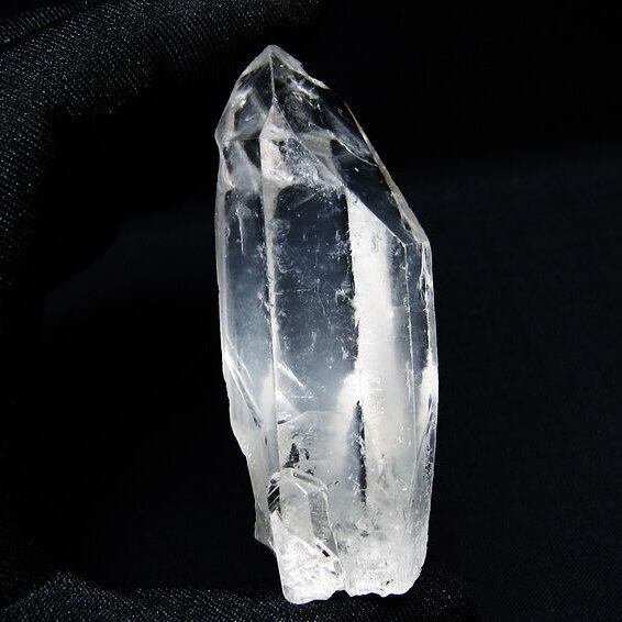 水晶 原石 アーカンソー産 一点物 171-7102
