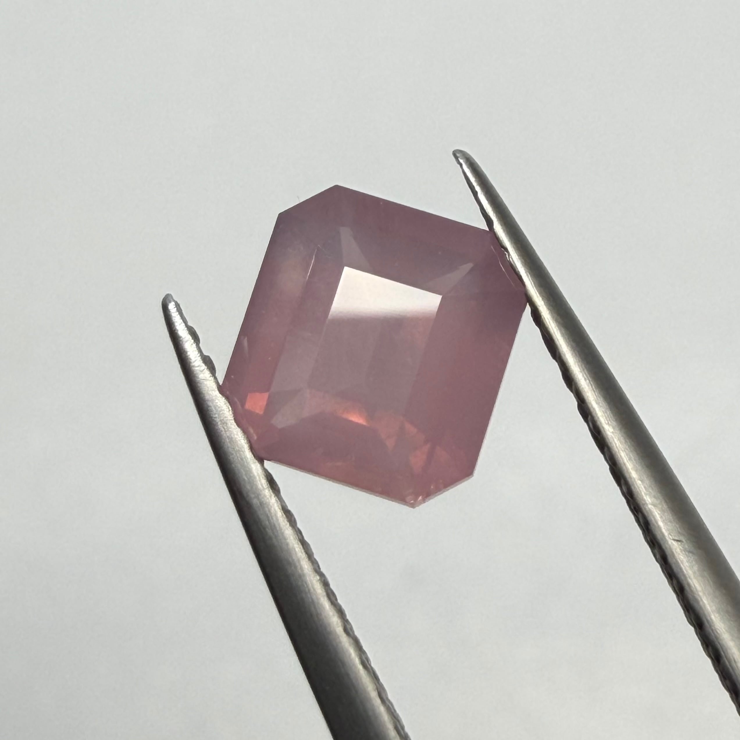 ストロベリーミルクキャンディなミルキースピネル