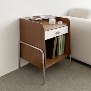 tan side table / タン サイドテーブル ホテル 引き出し 家具 北欧 韓国インテリア雑貨