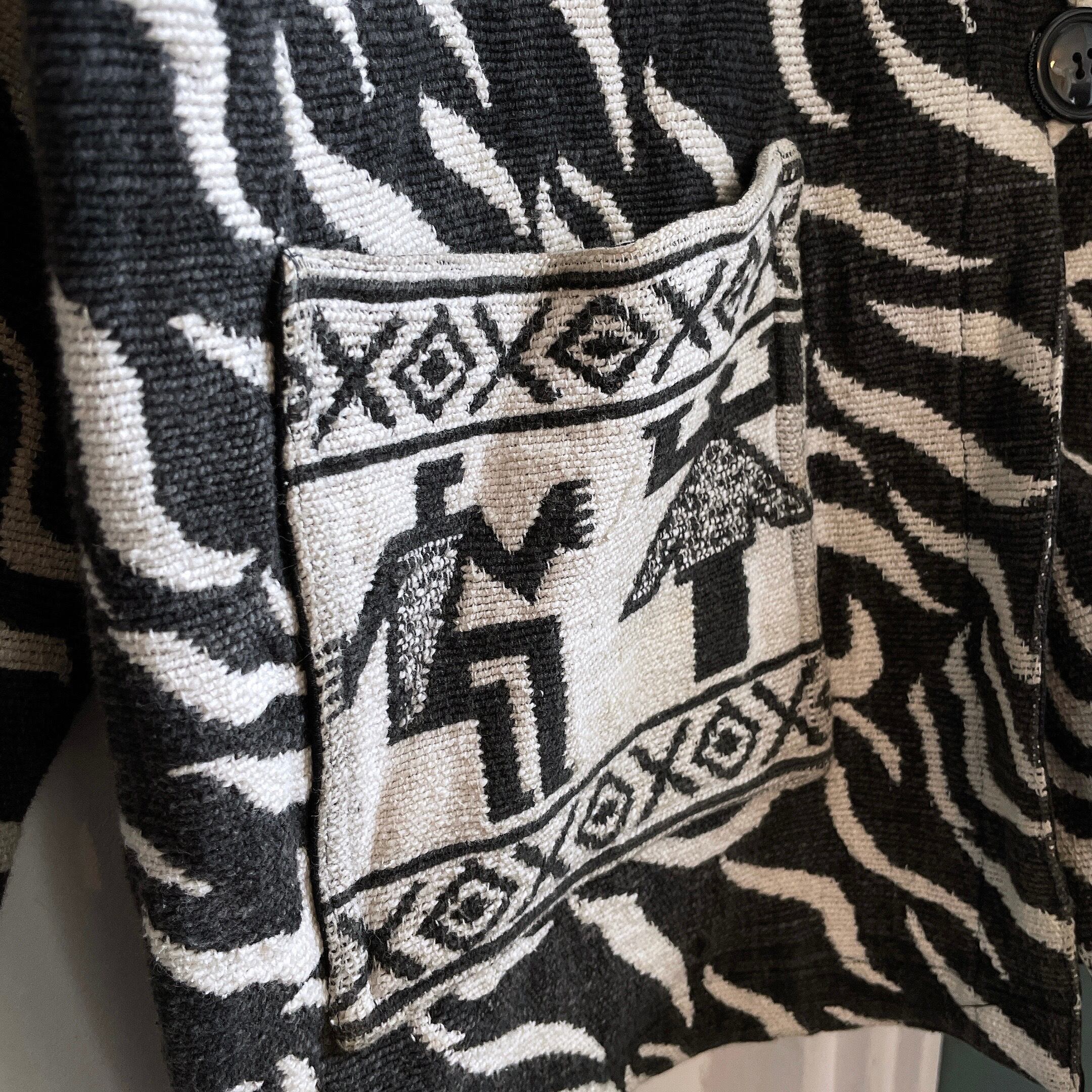 Ethnic × Zebra pattern design vintage weaving monotone jacket