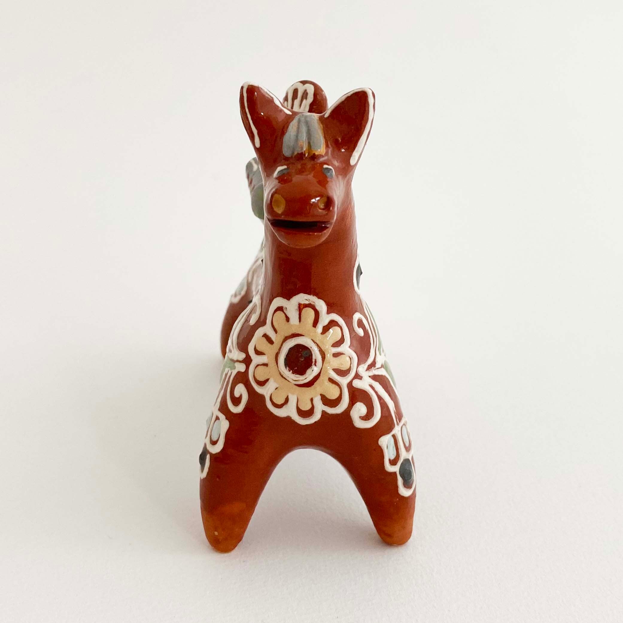 ウクライナ産  オピシュニャ土人形（馬と鶏 / 灰色の鶏）