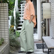 wide 3tuck color slacks light green