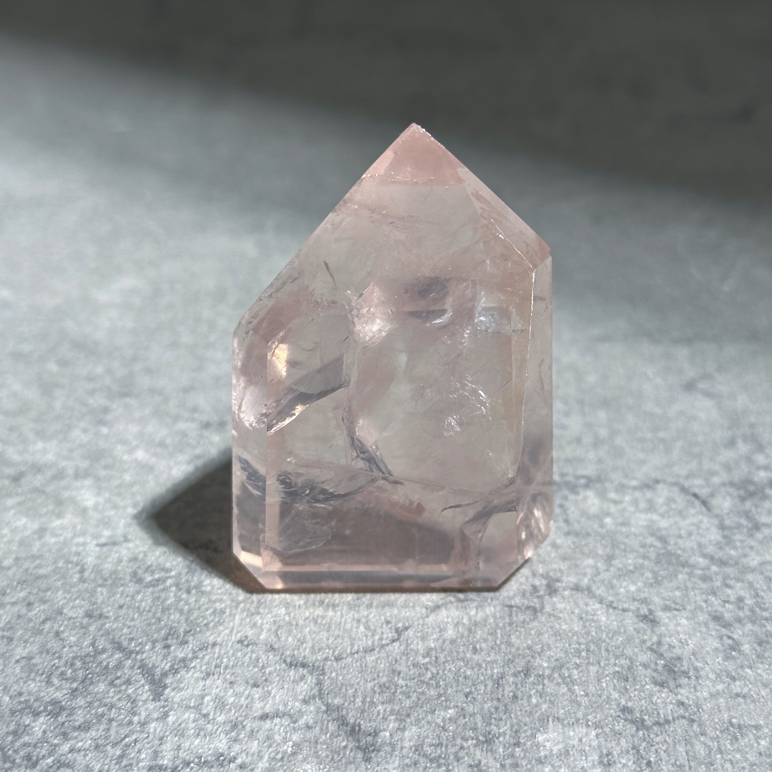 ローズクォーツタワー41◇ Rose Quartz Tower ◇天然石・鉱物