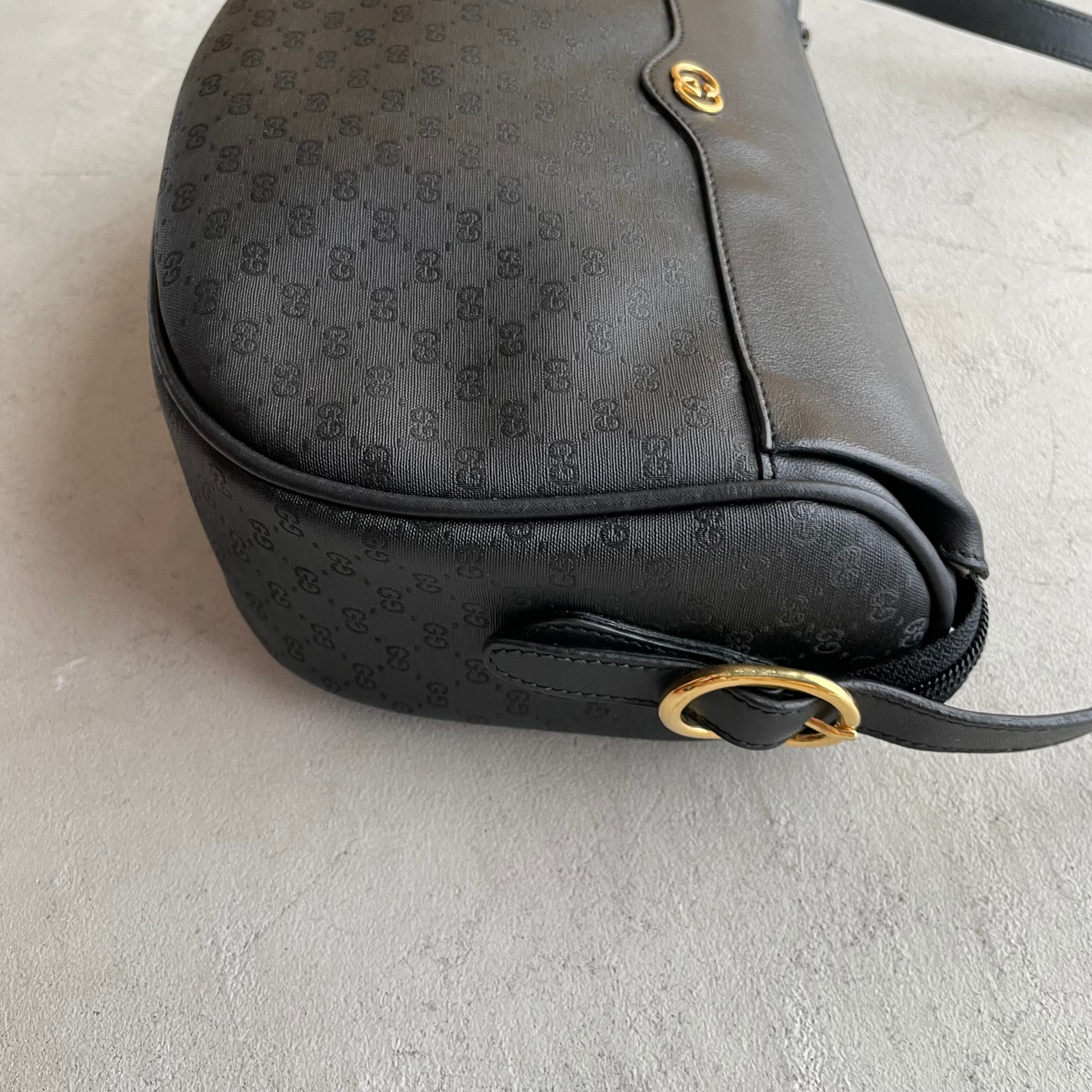 old gucci "GG" shoulder bag オールドグッチ gg レザー pvcショルダー