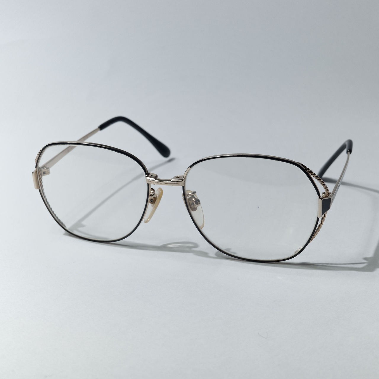 "VALENTINO GARAVANI" ROUND EYEWEAR