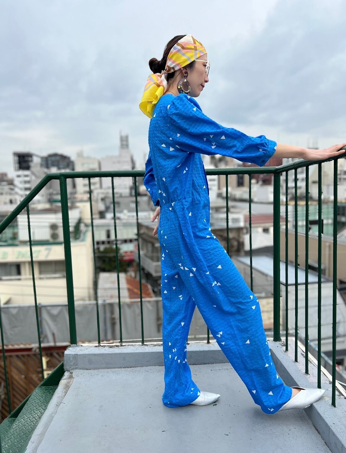 80s blue × white triangle poly jumpsuits ( ヴィンテージ ブルー
